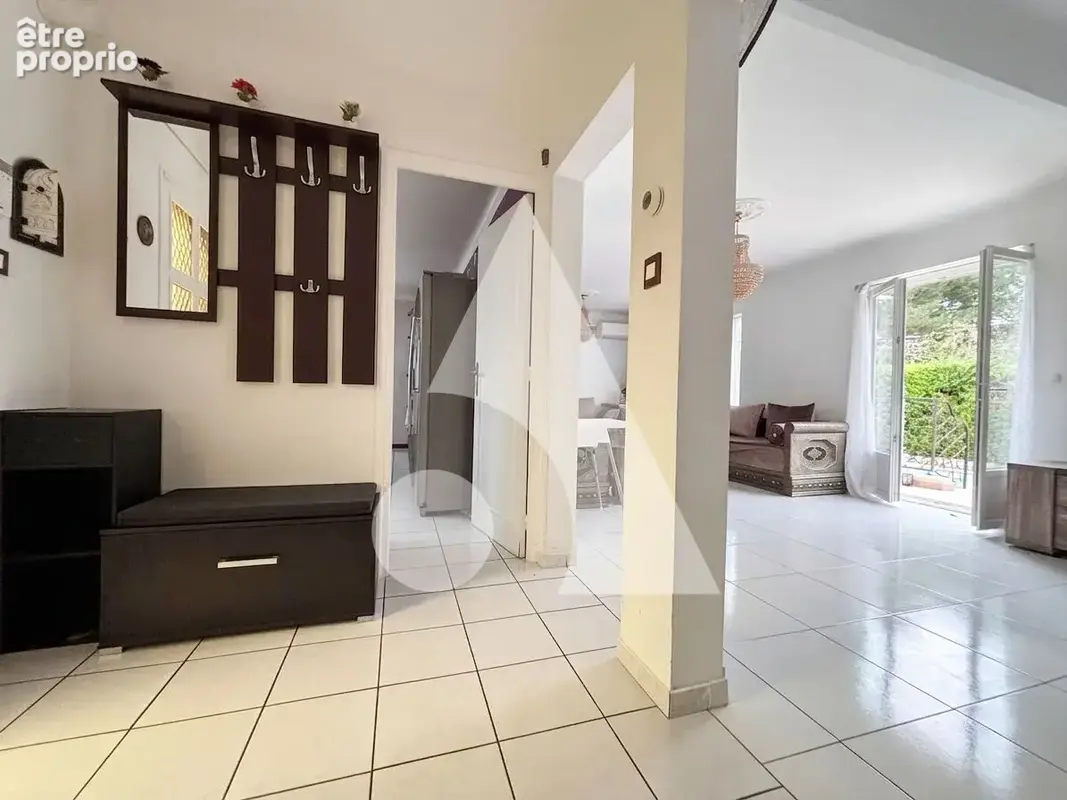 Maison plain pied avec piscine - Cournon-d'Auvergne - photo 2