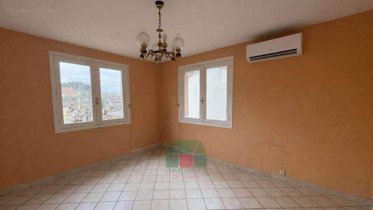 Plein centre Lévignac villa T4 jardin 469m²  garage sous sol - photo 7
