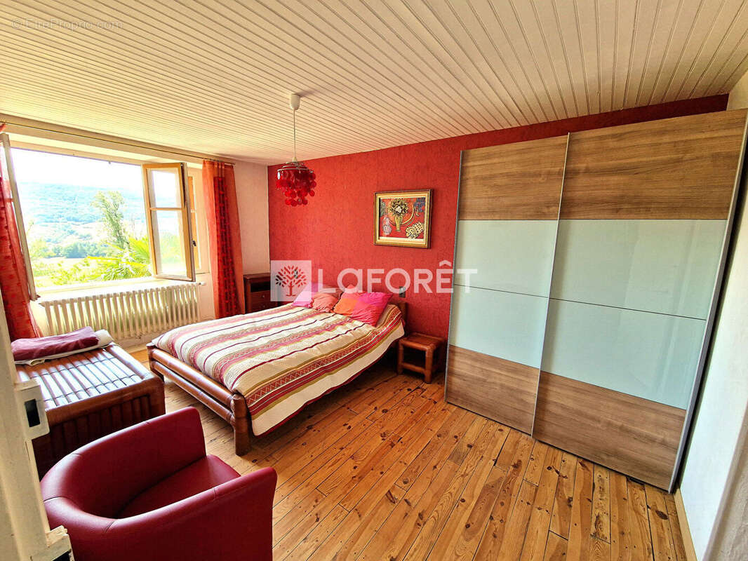 Maison 120 m² à Pruines  - photo 10
