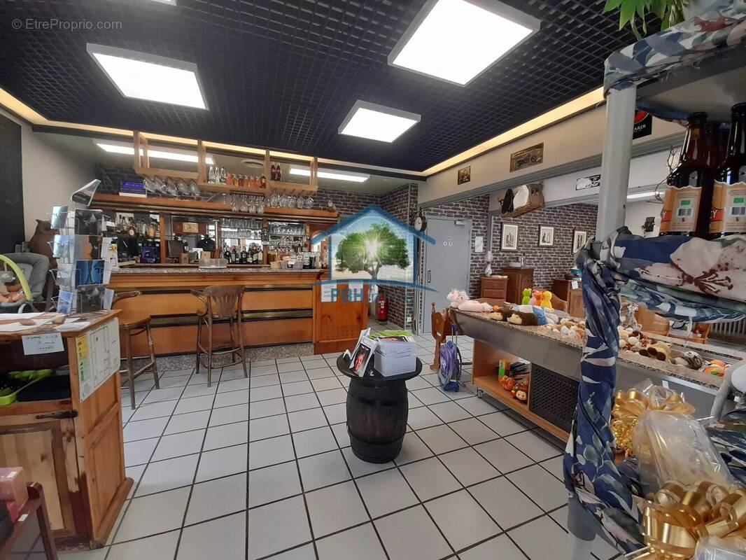 Bar - snacking - depot vente - point relais - photo 2