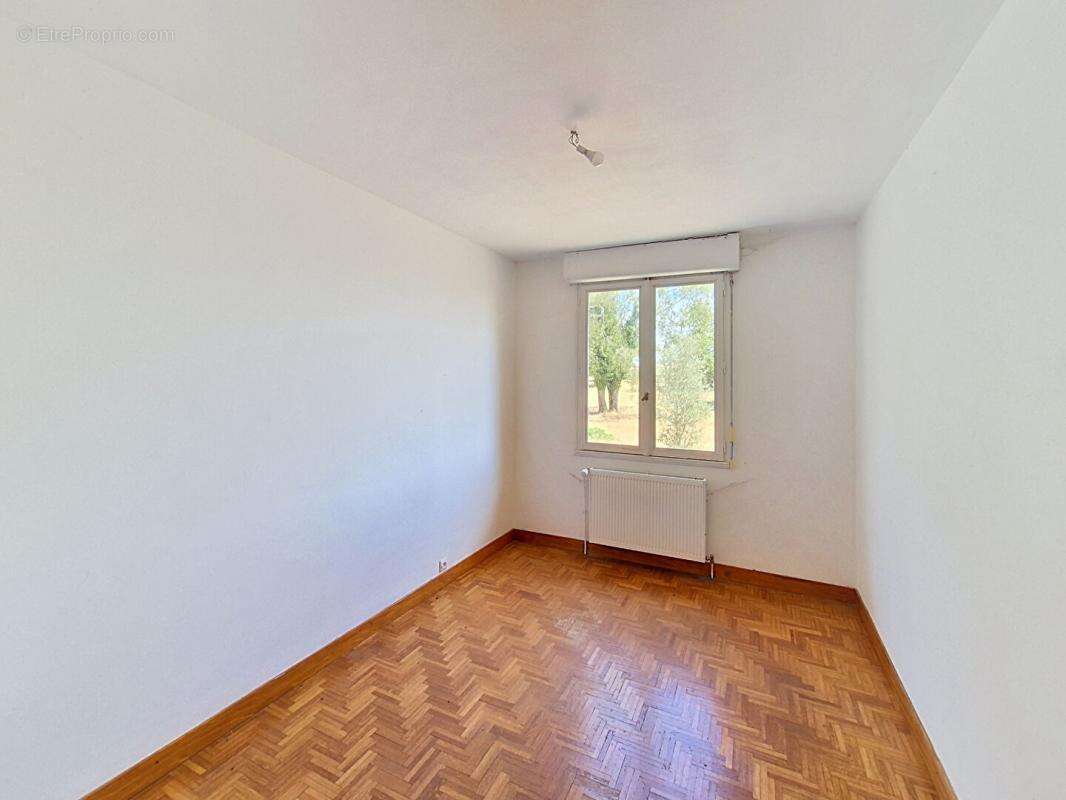 Maison Avord 5 pièce(s) 85 m2 - photo 13
