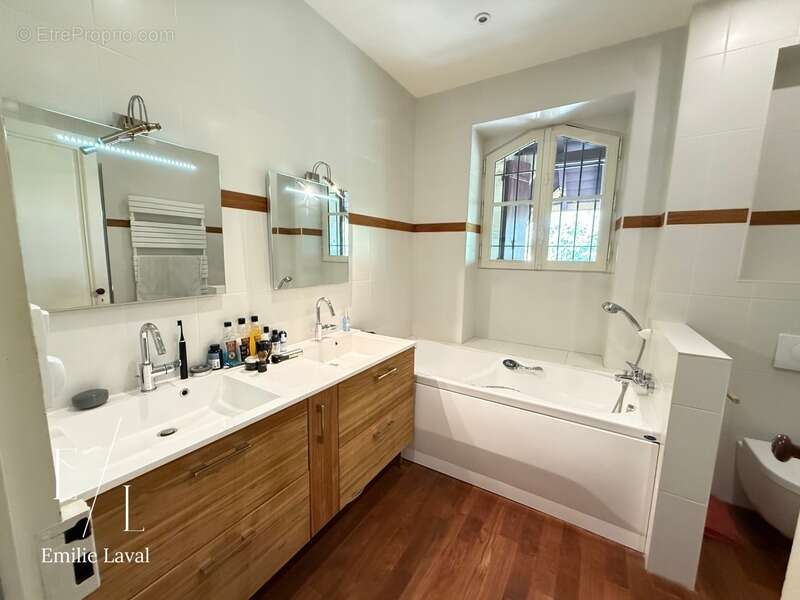 Maison atypique de 9 chambres et 6 salles de bain à Pineuilh 33 - photo 11