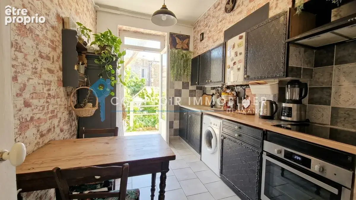 Appartement T4 de 86 m2 entièrement rénové - photo 4