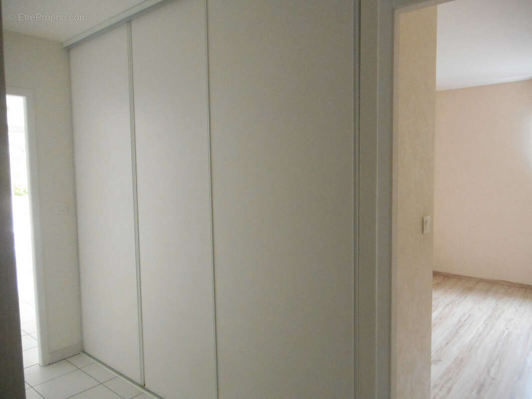 Clairmarais proche gare centre - appartement t2 53m2 + terrasse 22m2 + parking couvert - photo 9