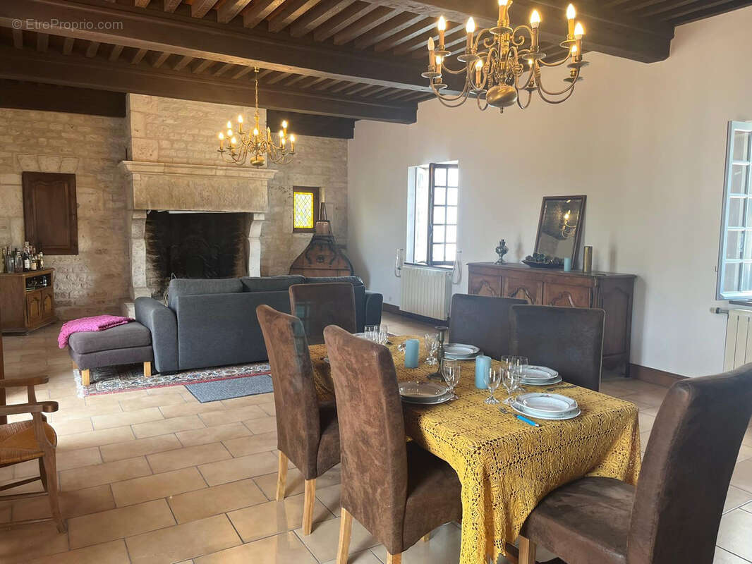 Maison à CAZES-MONDENARD