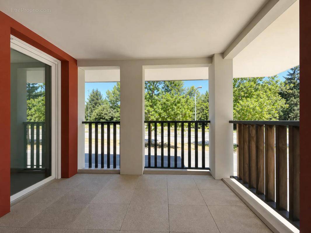 Appartement à JUVIGNAC