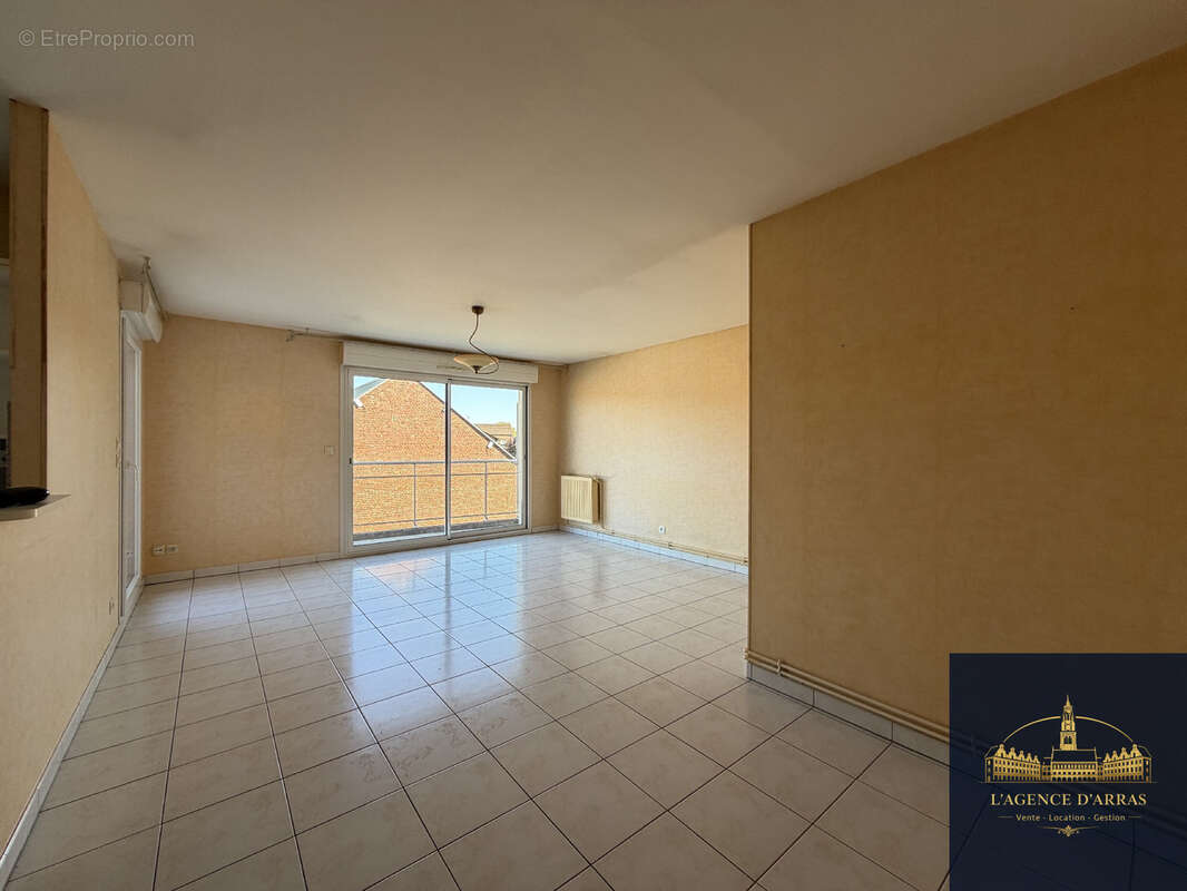 Tilloy lès-Mofflaines   Superbe appartement T3 de 80 m2 avec balcon, terrasse, garage et cave - photo 6