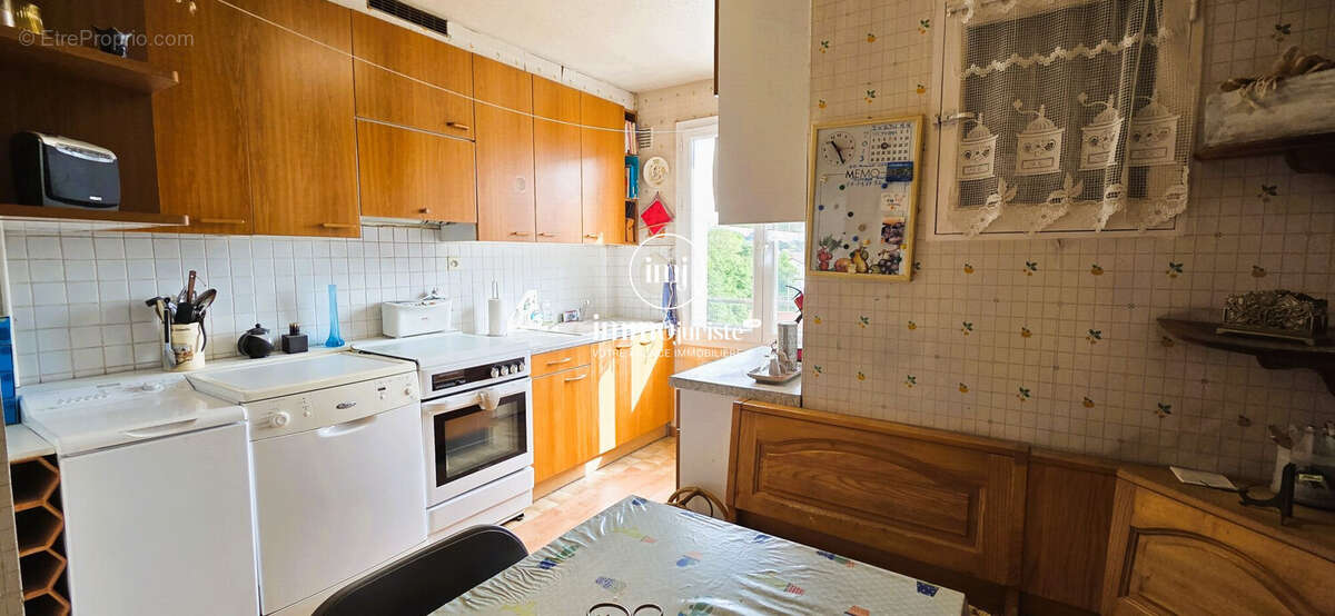 Appartement 57 m² à Limoges  - photo 4