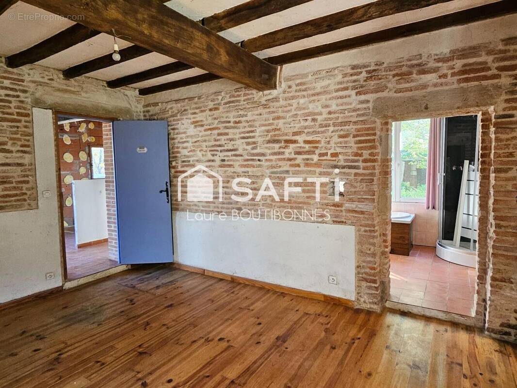 Photo 1 - Maison à SAINT-SULPICE