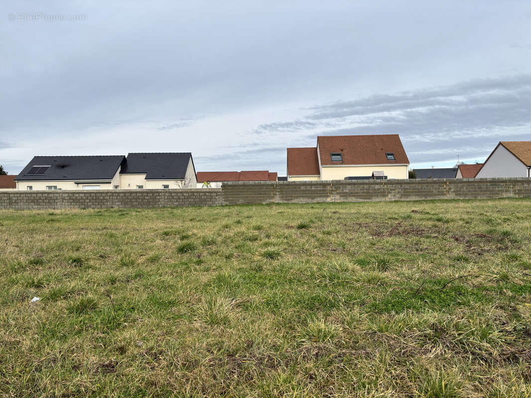 Terrain à CHATELLERAULT