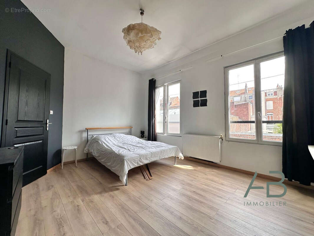 Maison 117 m² à Lille  - photo 3