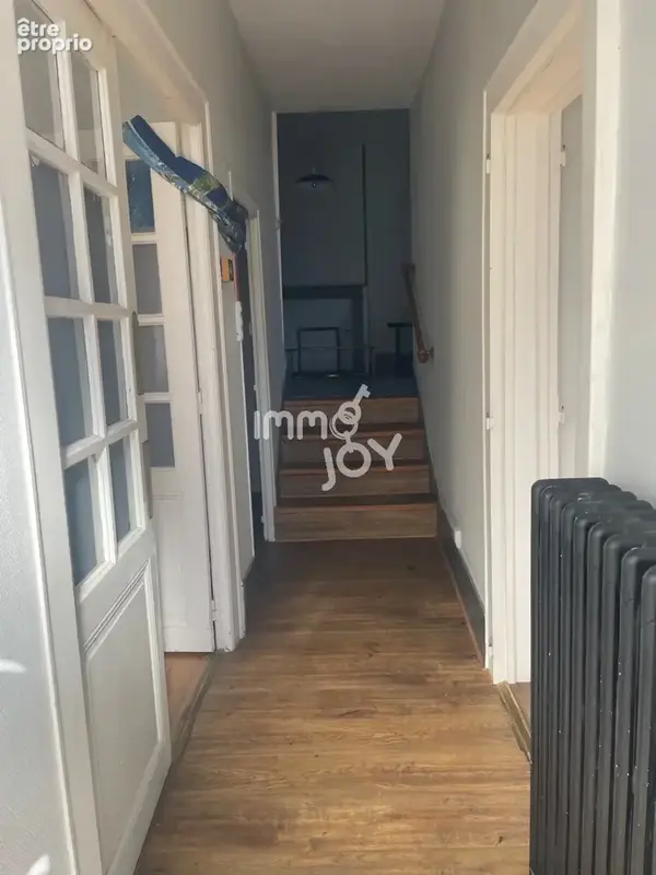 Longny les Village, proche cenntre ville, maison d habiation divisée en 2 aapartements avec cour... - photo 3