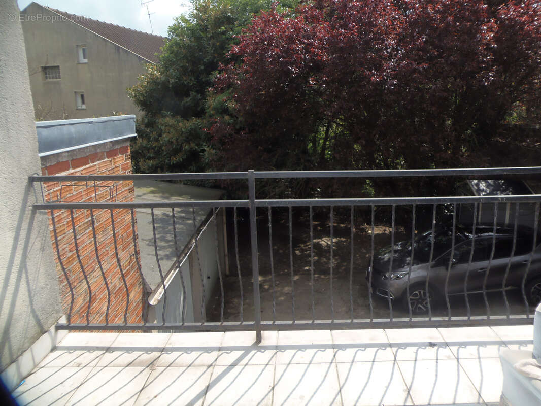 Appartement à NEUILLY-SUR-MARNE