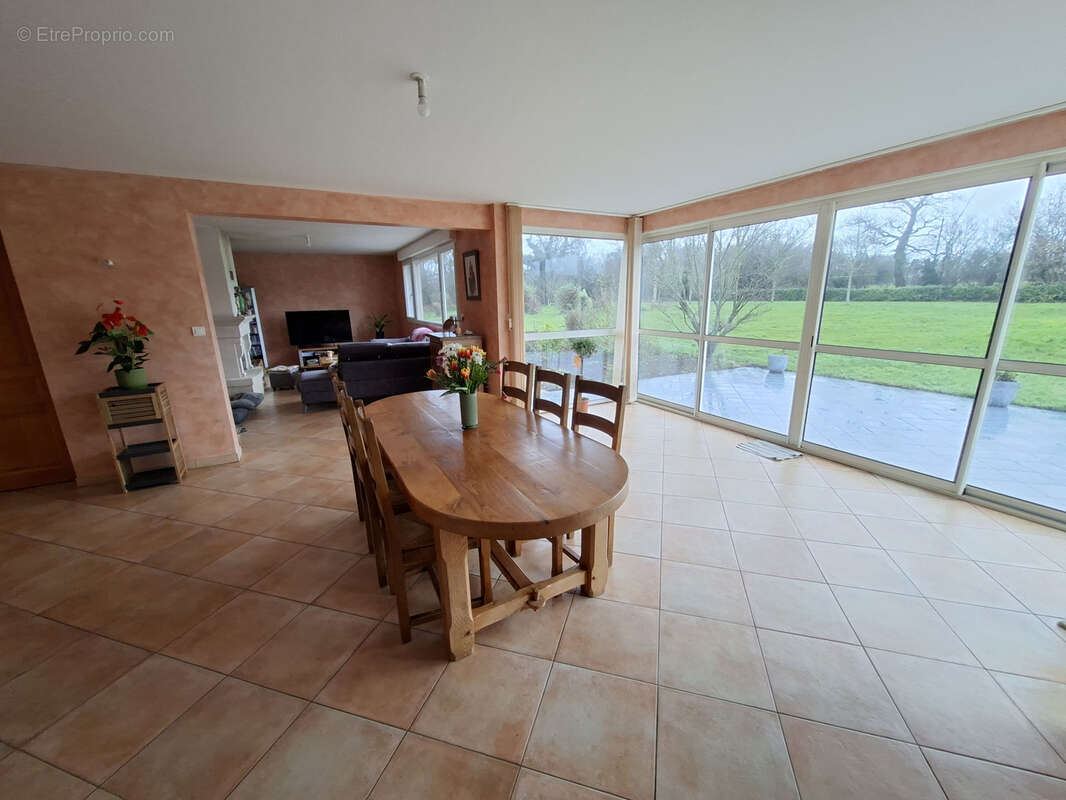 Maison 211 m² à Sainte-Mere-Eglise  - photo 10