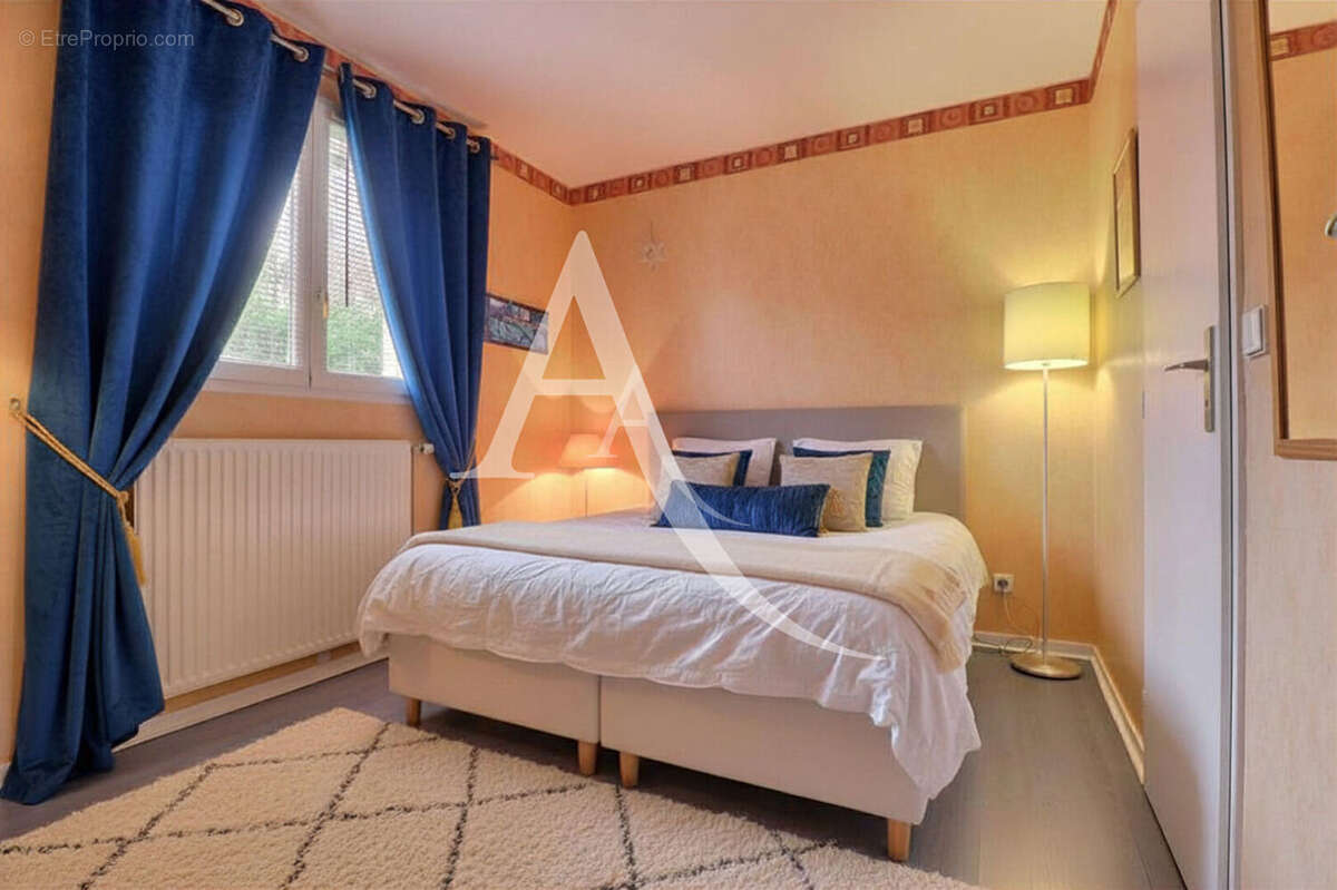 Maison à COURDIMANCHE