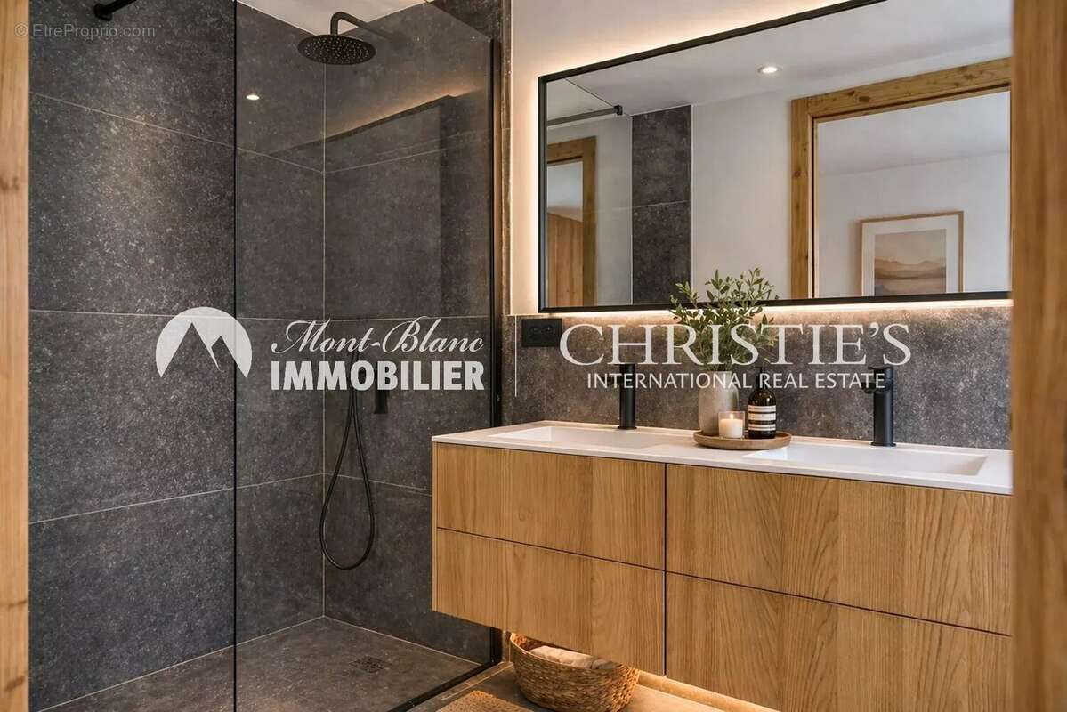 Appartement à COMBLOUX