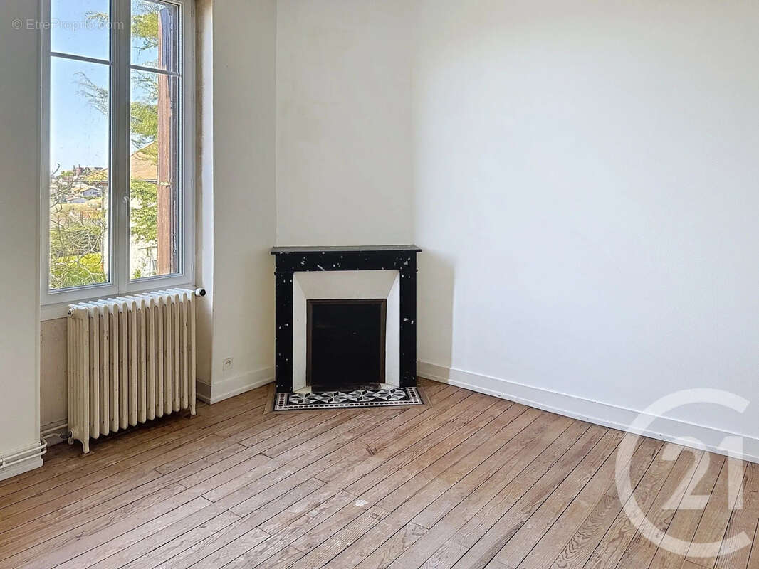 Maison 110 m² à L'isle-D'espagnac  - photo 5