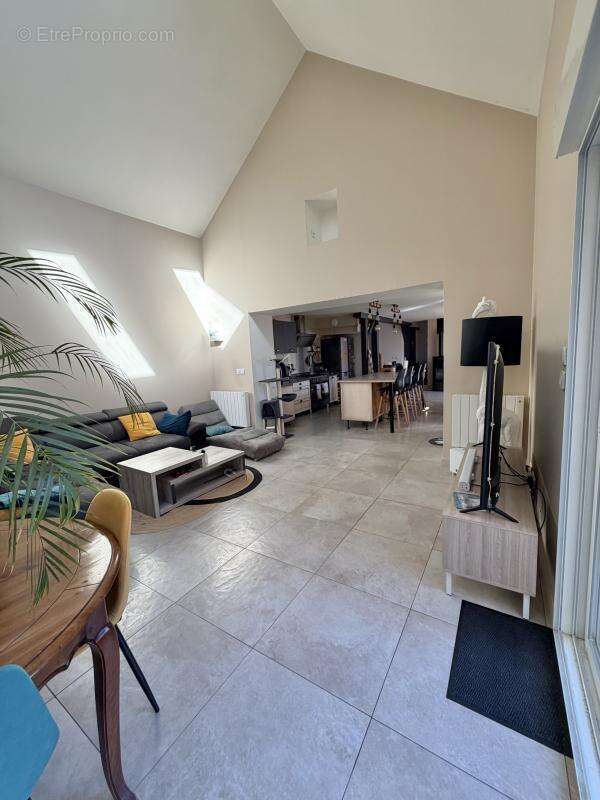 Maison à FOURCHAMBAULT