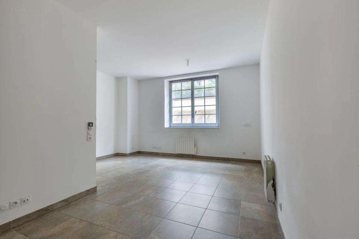 Lyon 5e – 42 m² – Lieu de vie moderne et serein - photo 3