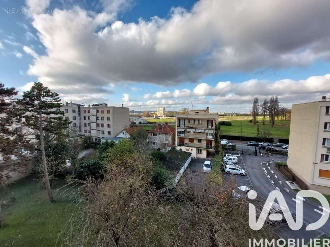 Appartement 35 m² à Soisy-Sous-Montmorency  - photo 8