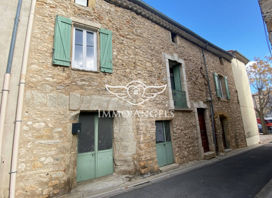 Maison à SAINT-JEAN-DE-FOS