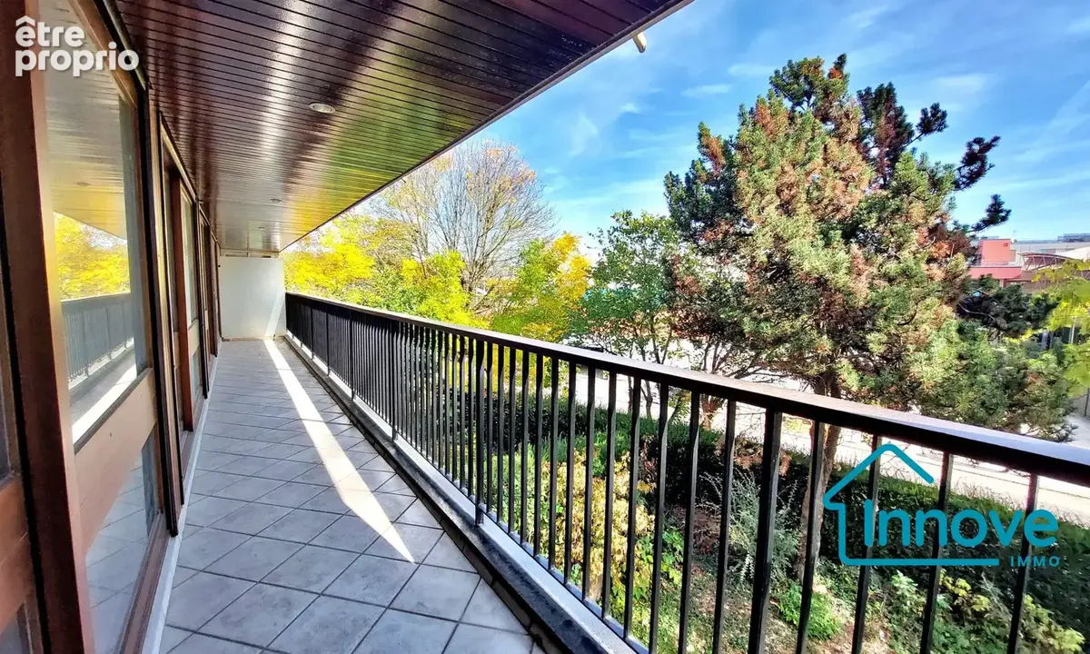 Appartement 5 pièces 112 m² à vendre à Rocquencourt (78150) - photo 2