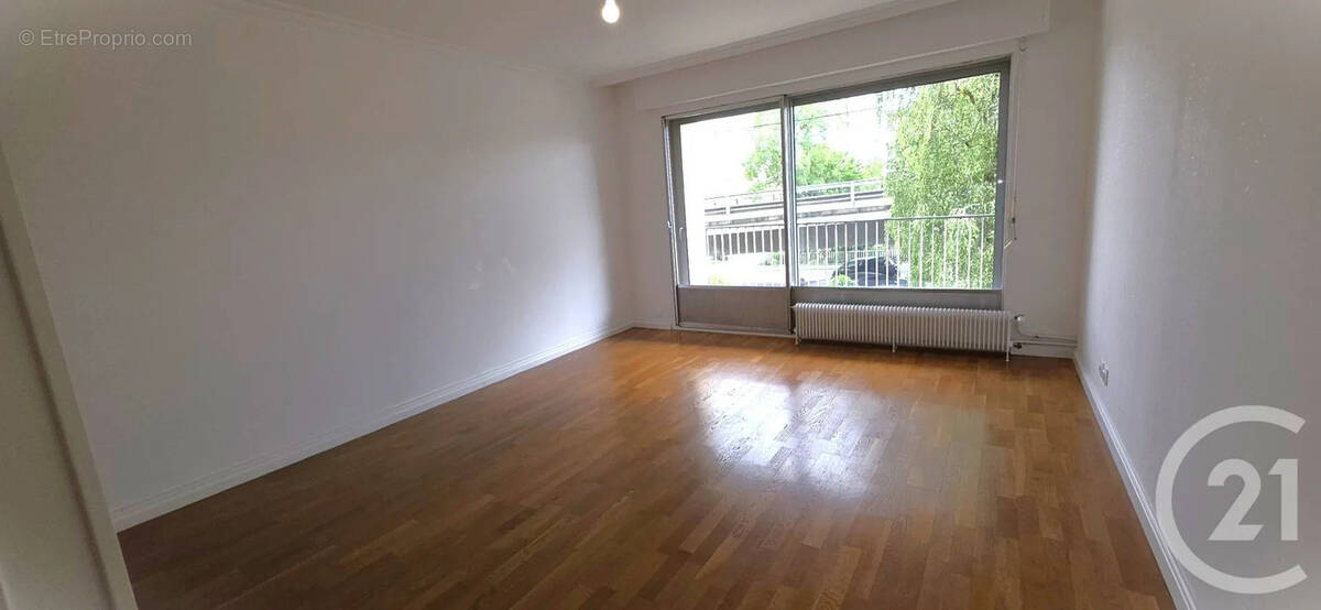 Appartement 82 m² à Chalons-En-Champagne  - photo 2
