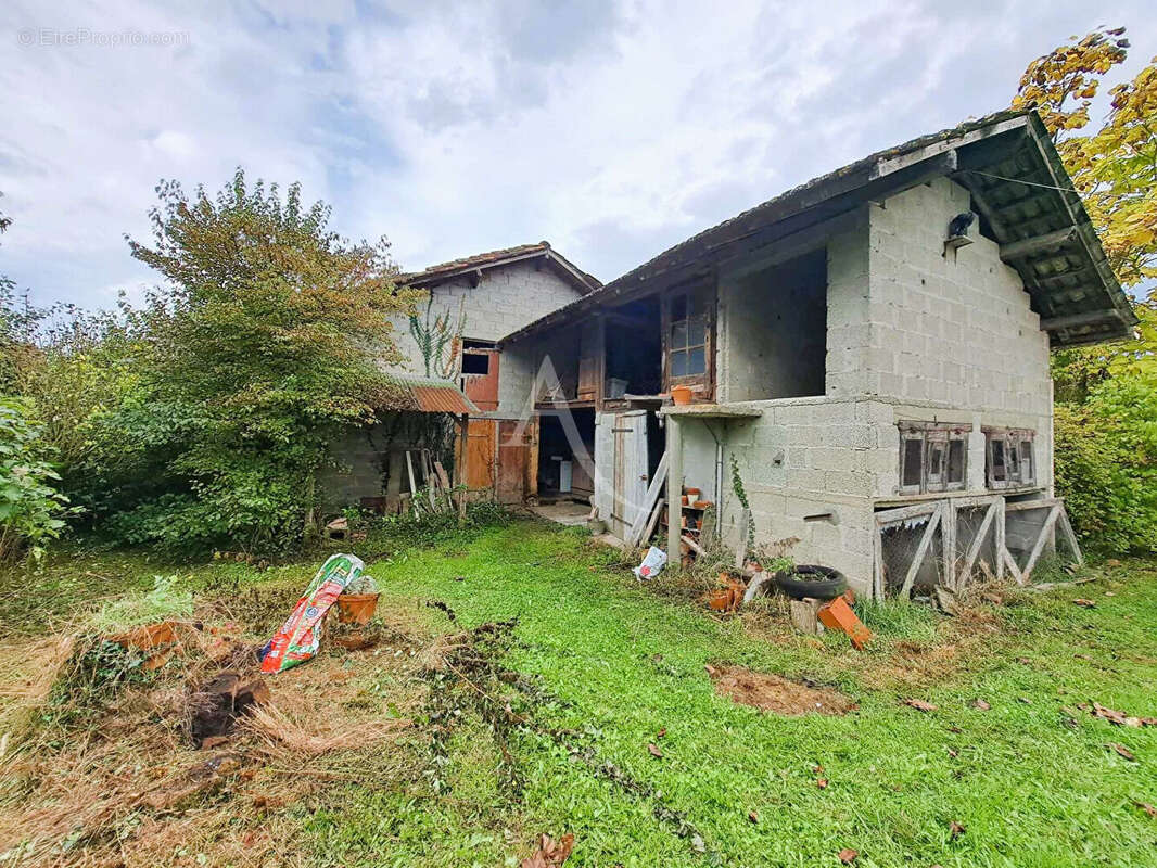 Maison à VILLENEUVE-DE-MARSAN