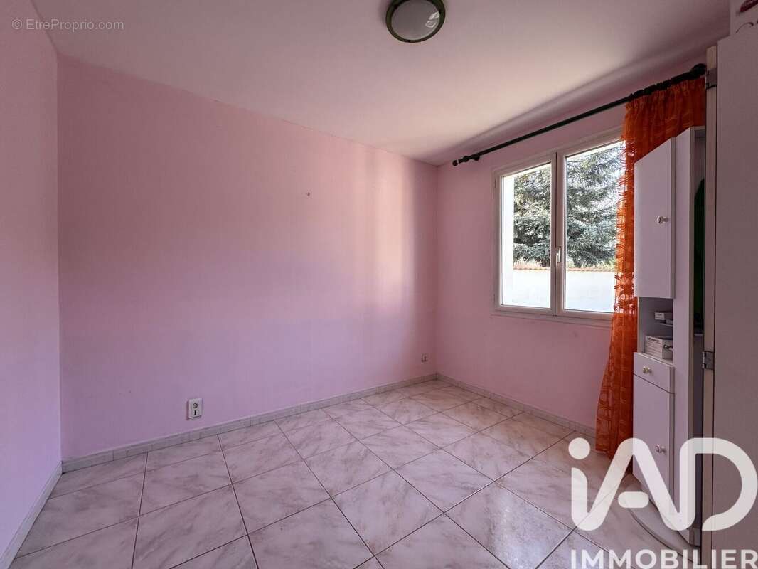 Maison 111 m² à Villeneuve-Sur-Lot  - photo 9