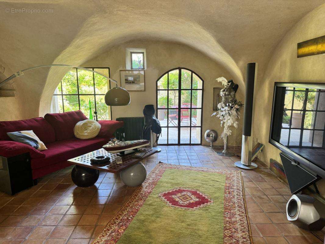 Maison à AIGUES-VIVES