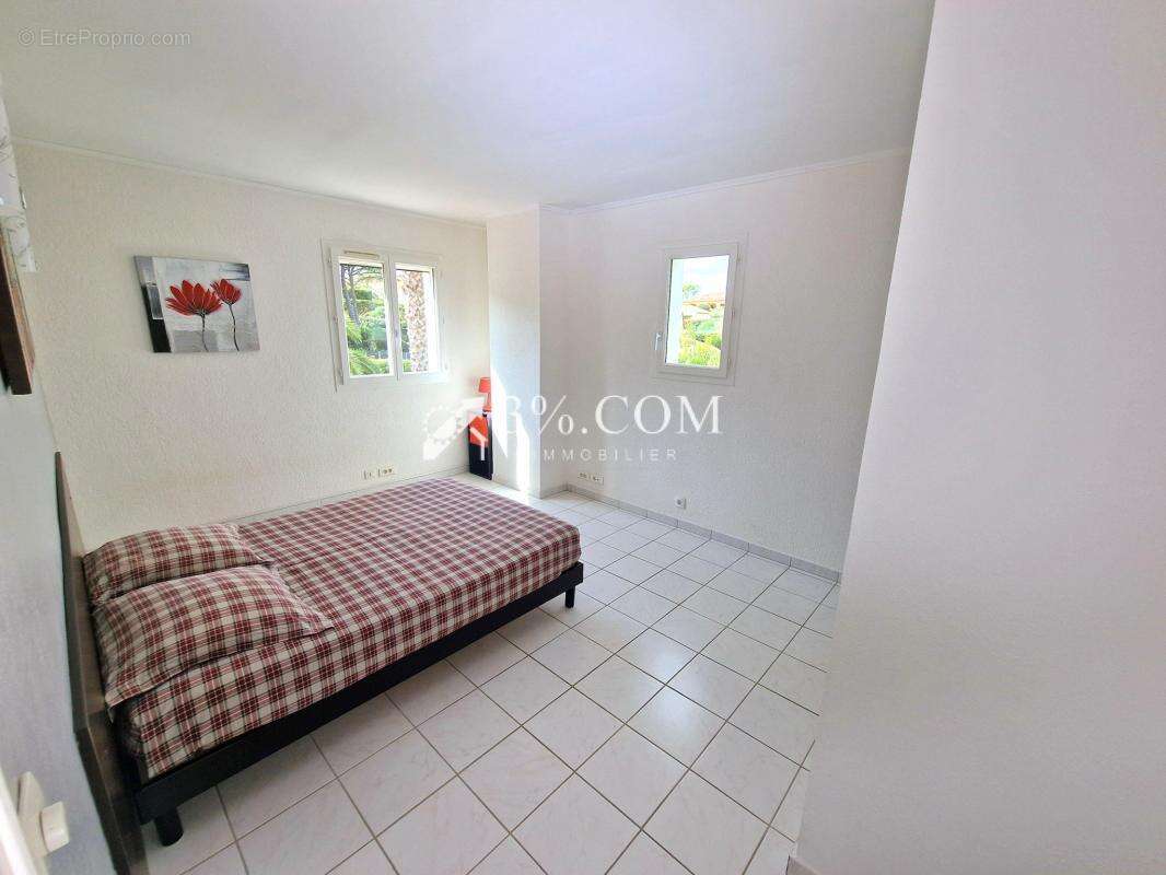 Maison à SAINT-RAPHAEL