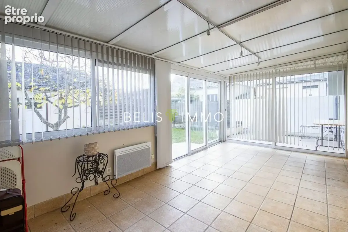 Maison 11 pièces 218 m² à vendre à Vernou-Sur-Brenne (37210) - photo 2