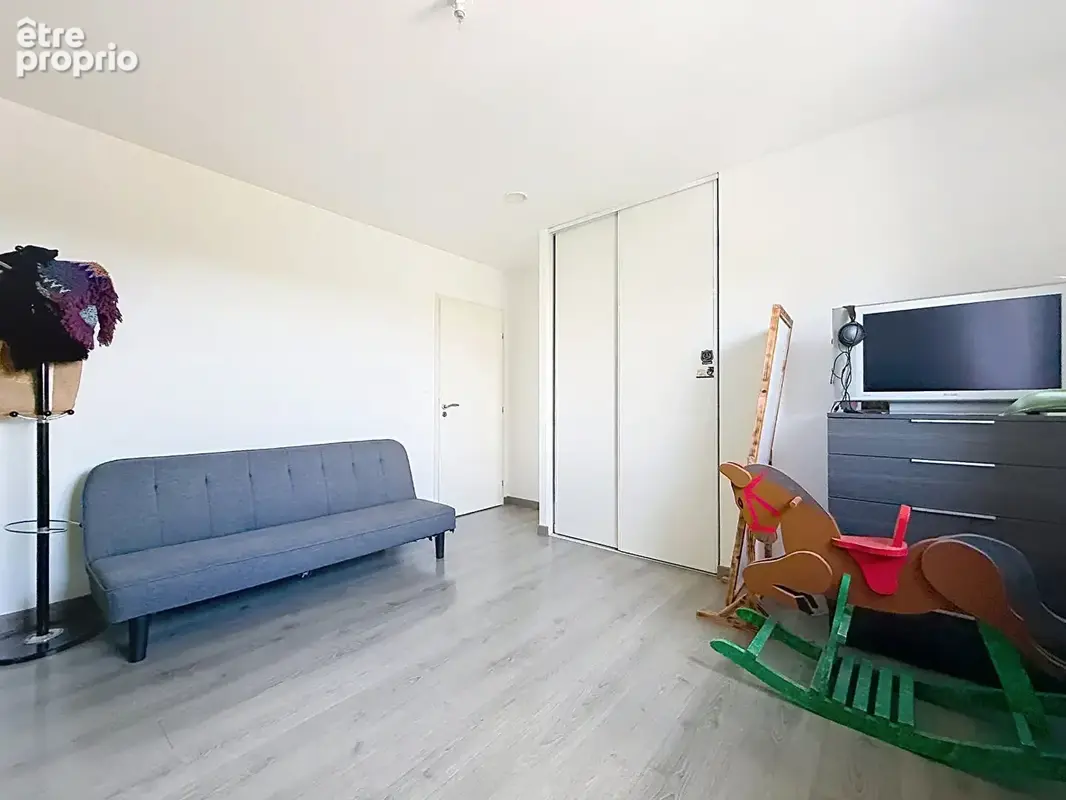 Maison plain-pied avec piscine  6 pièces, 4 chambres 128m² - photo 14
