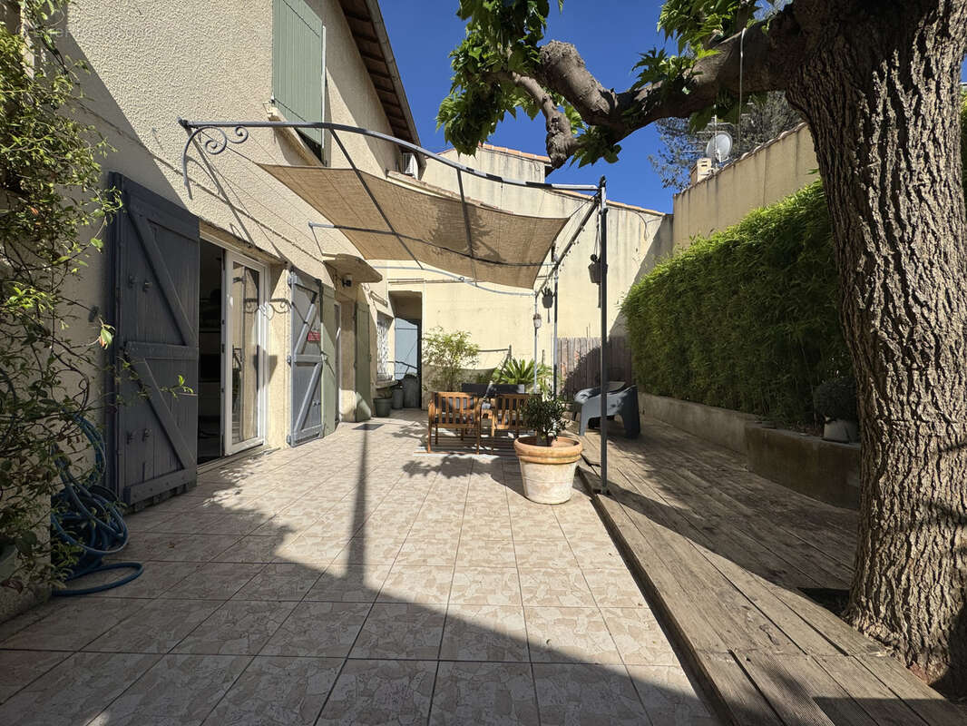 Maison à NIMES