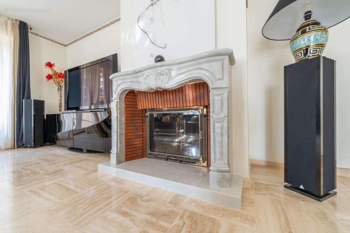 Maison 190 m² à Epinay-Sur-Orge  - photo 4
