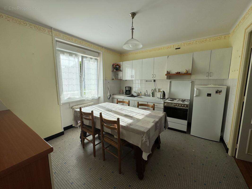 Maison à SAINT-RENAN