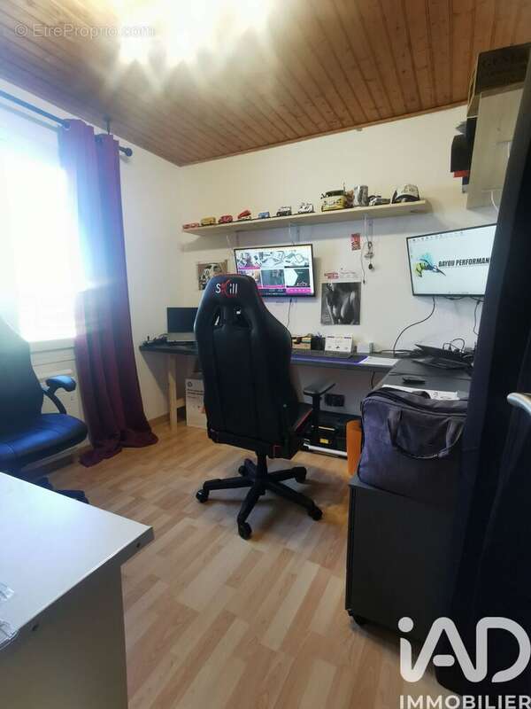 Maison 90 m² à Coutras  - photo 3