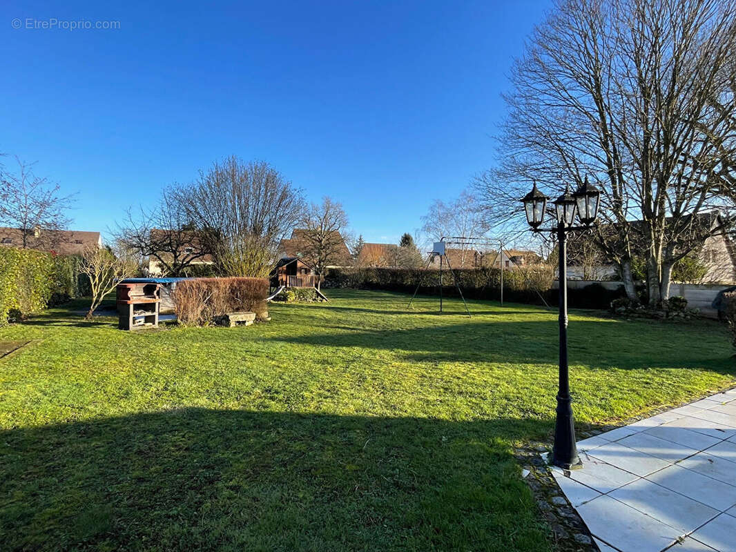 Maison à NOGENT-LE-ROI