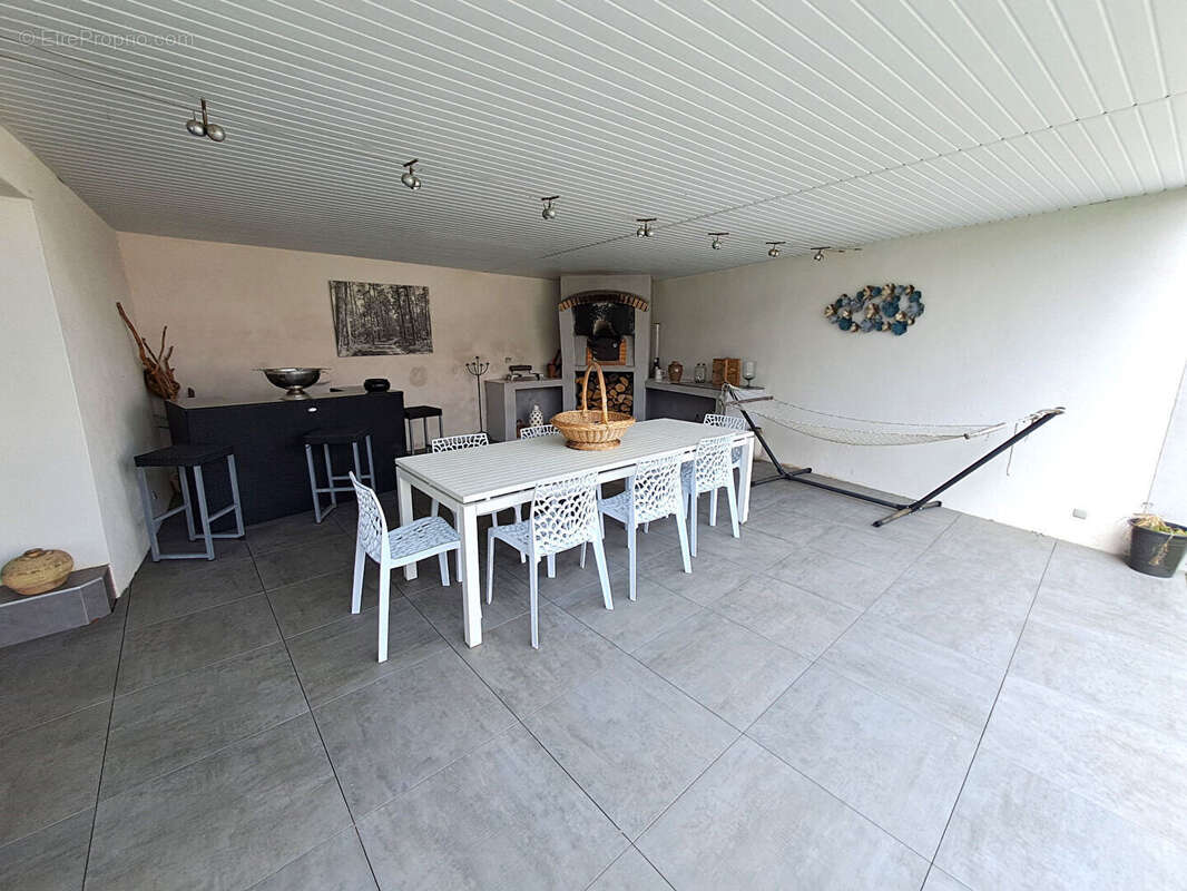 Maison à SAINT-JEAN-DE-TOUSLAS