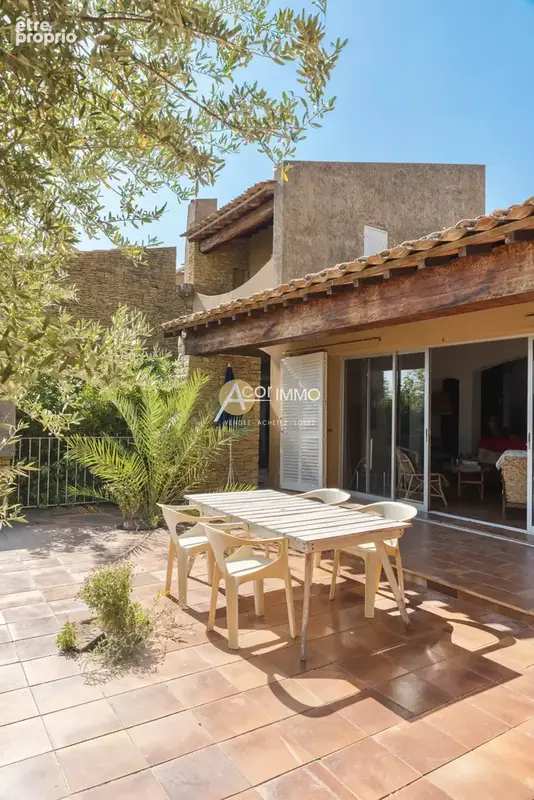Bandol - propriété de caractère de 230 m2 - vue mer - terrain de plus de 2700m2 - photo 9