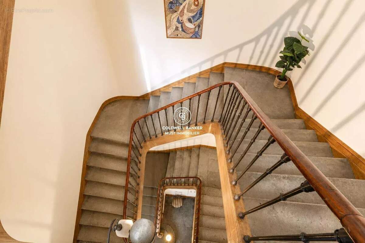 Appartement bourgeois d’exception – Une adresse prestigieuse au cœur de Perpignan - photo 17