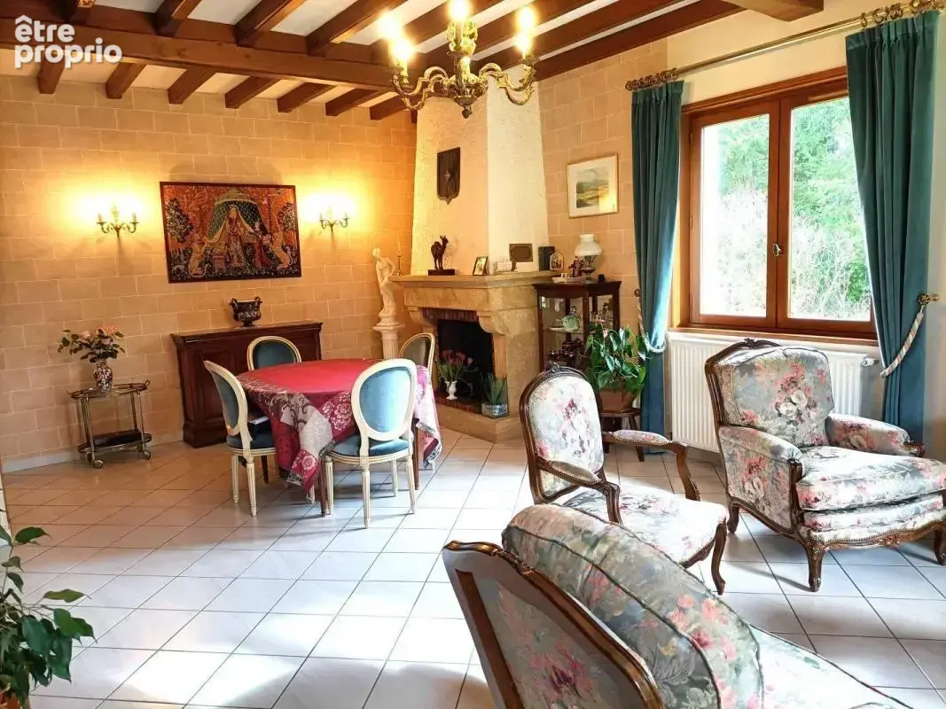 Maison 119 m² à Saint-Alban-Les-Eaux  - photo 4