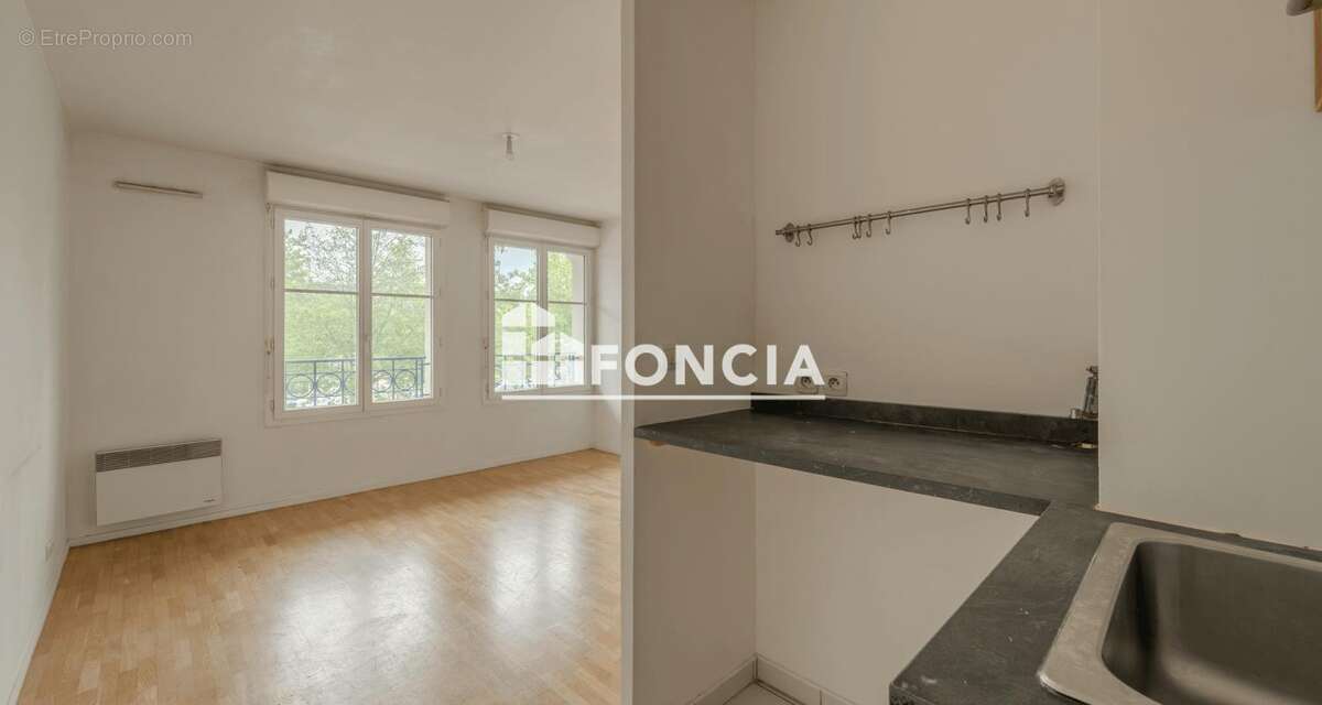Appartement à LE PLESSIS-ROBINSON