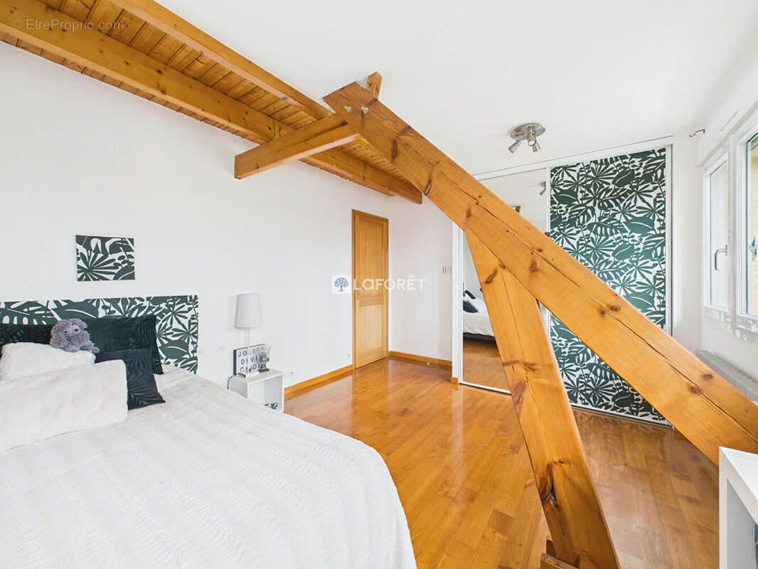 Maison à POULDREUZIC