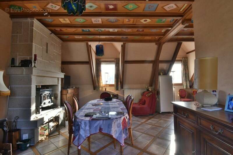 Maison à SAINT-AGNANT-DE-VERSILLAT