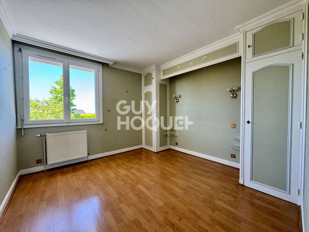 Maison (8 pièces) - Le Creusot - photo 7