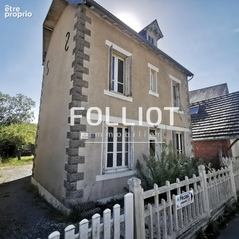 Maison à vendre à Saint-Jean-le-Thomas - Potentiel à rénover - photo 2