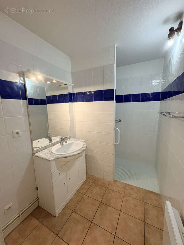 Maison à LA CALMETTE