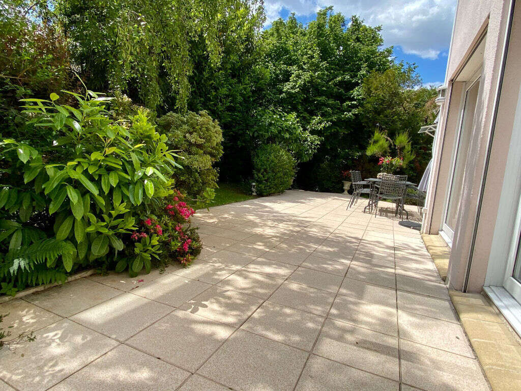 Maison à AULNAY-SOUS-BOIS