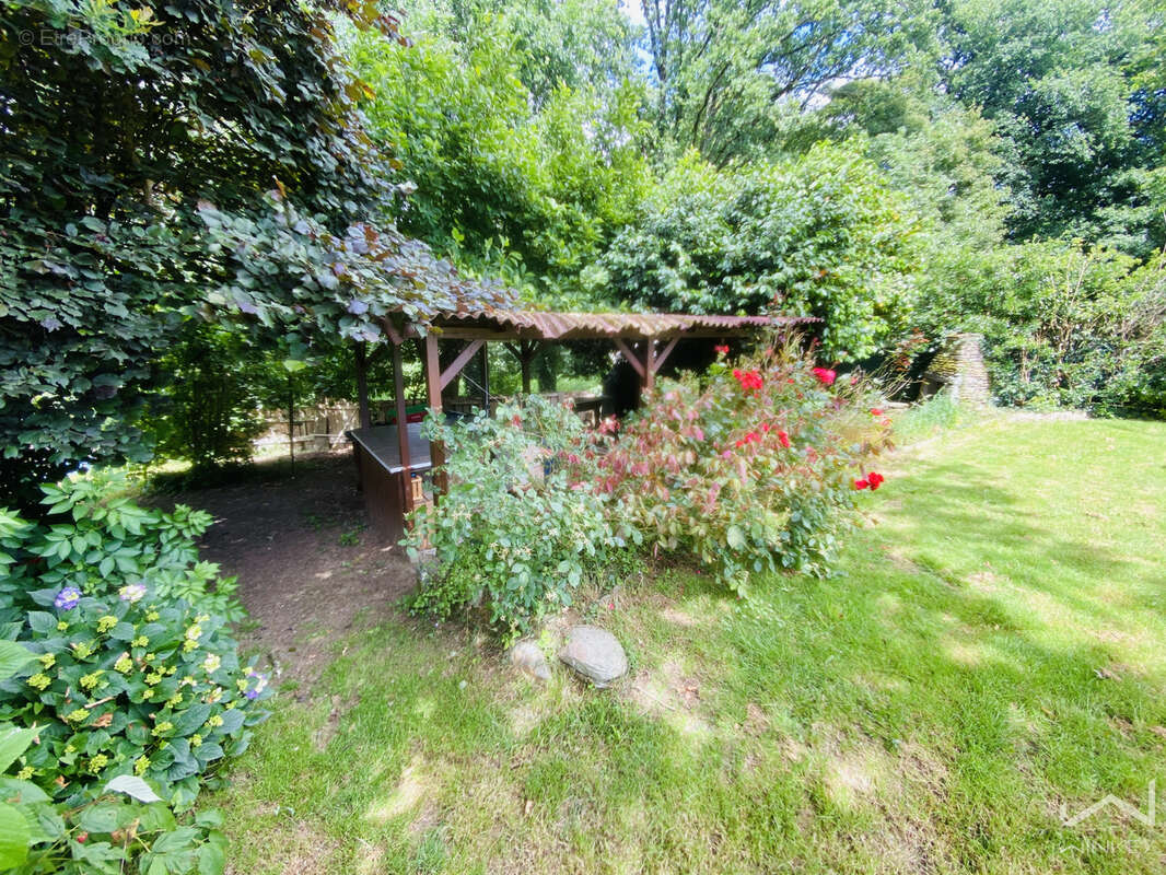 Maison à CARENTOIR